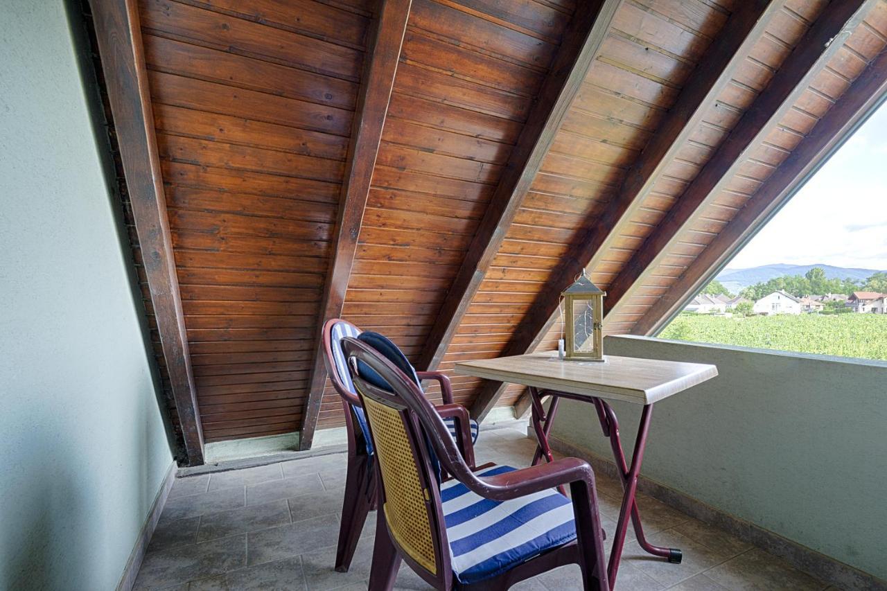 Bed and Breakfast Aux Pieds Des Vignes Ingersheim Esterno foto