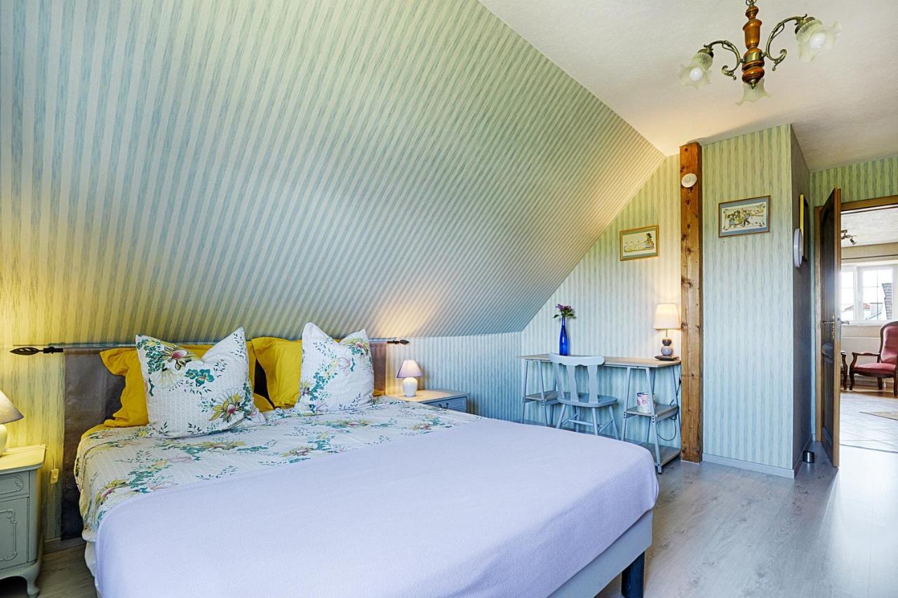 Bed and Breakfast Aux Pieds Des Vignes Ingersheim Esterno foto