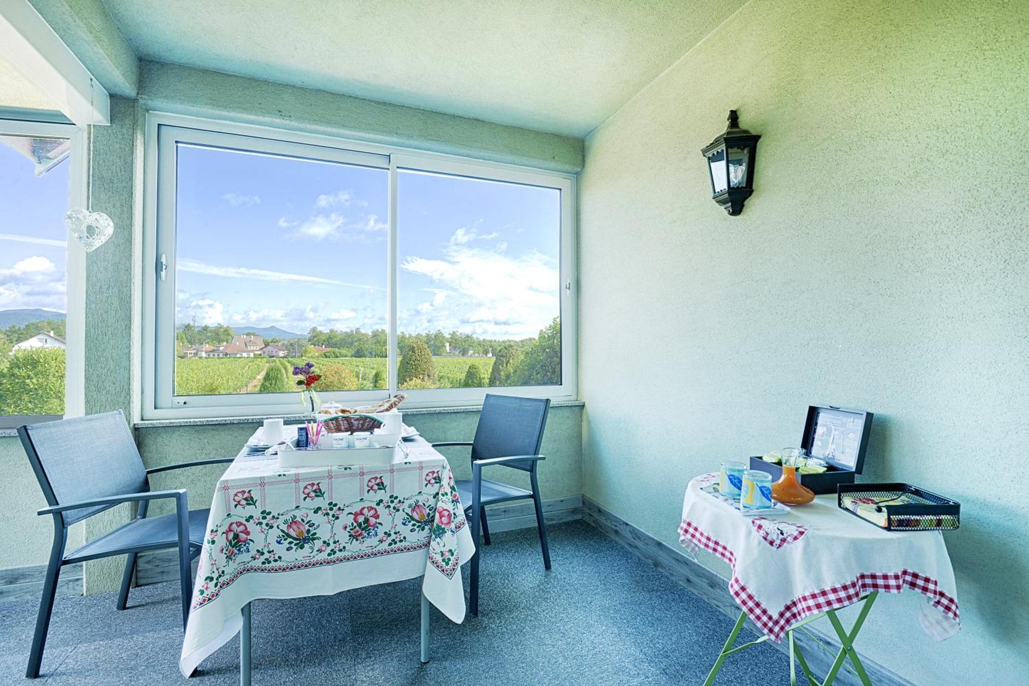 Bed and Breakfast Aux Pieds Des Vignes Ingersheim Esterno foto